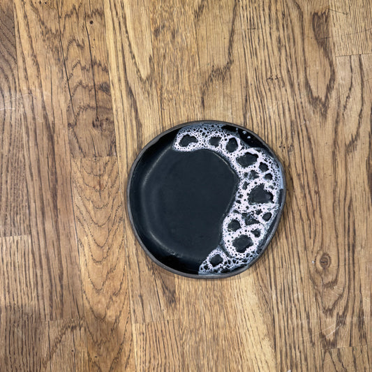 Talerzyk ciemny MUAStudios